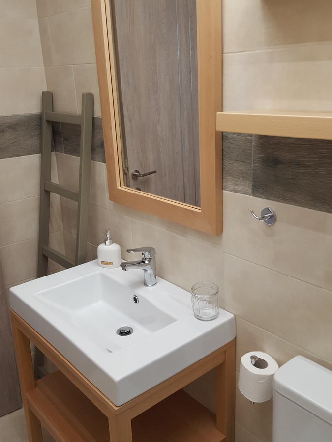 Minimalistic Studio Apartments イラクリオン エクステリア 写真
