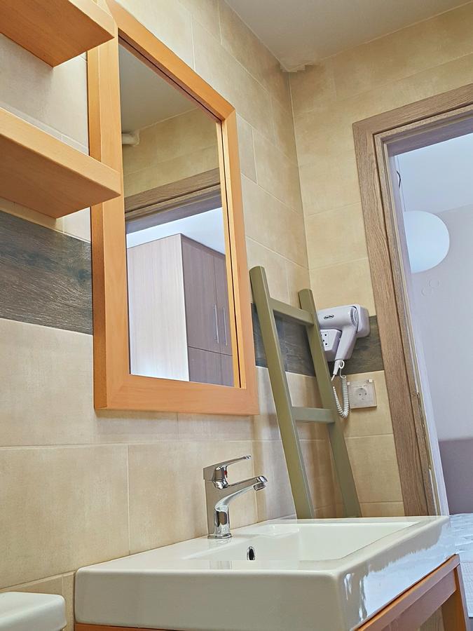 Minimalistic Studio Apartments イラクリオン エクステリア 写真