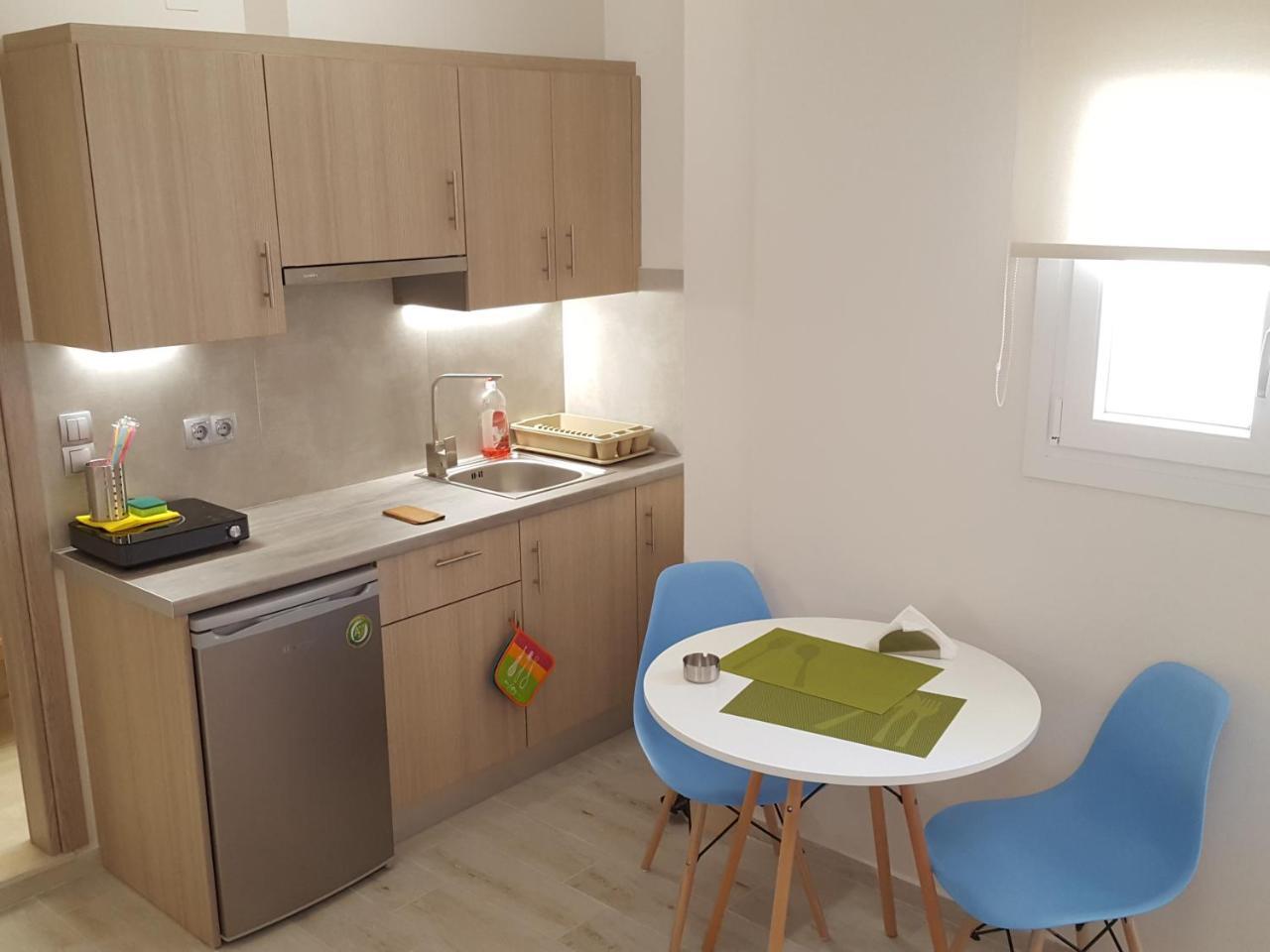 Minimalistic Studio Apartments イラクリオン エクステリア 写真